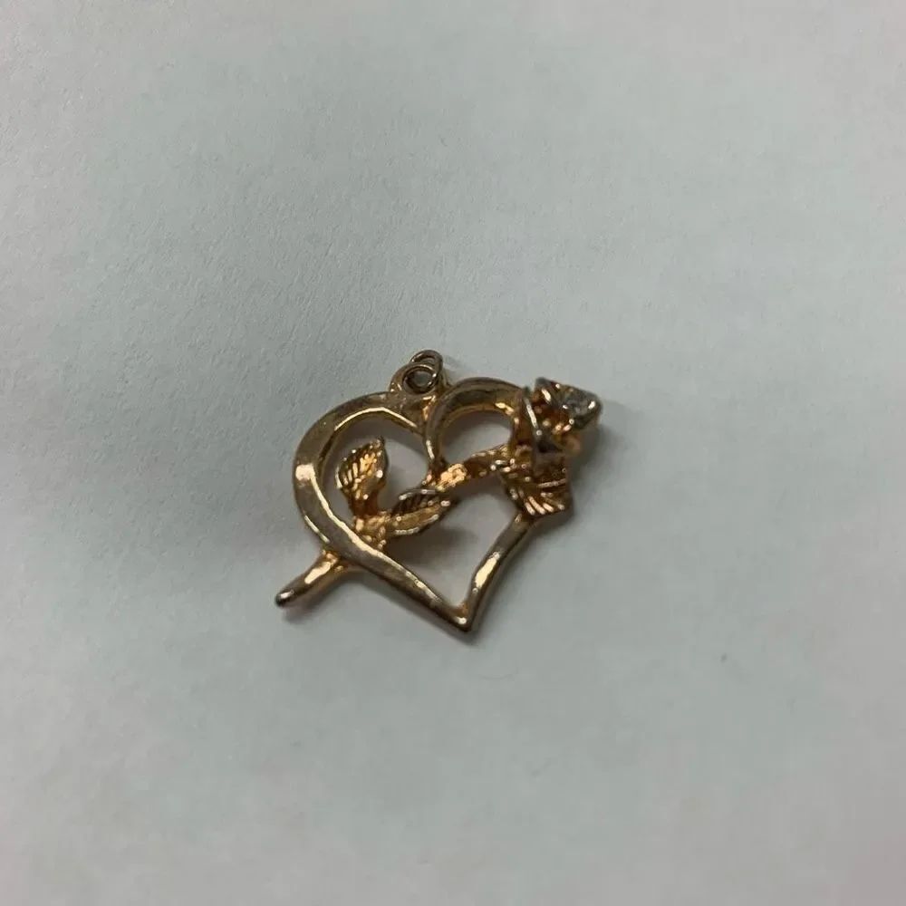 Gold Tone Heart Pendant With Flower And Stone